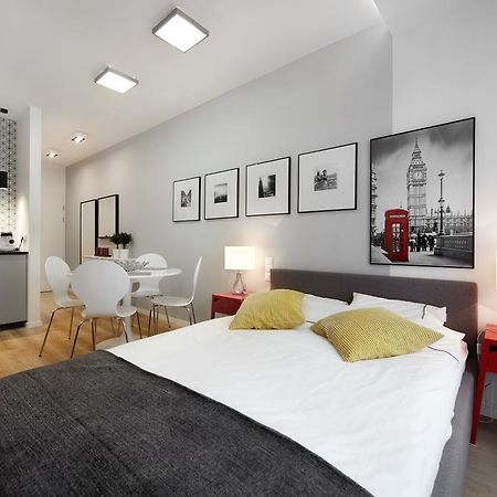 Kalia Apartments Varsovie Extérieur photo
